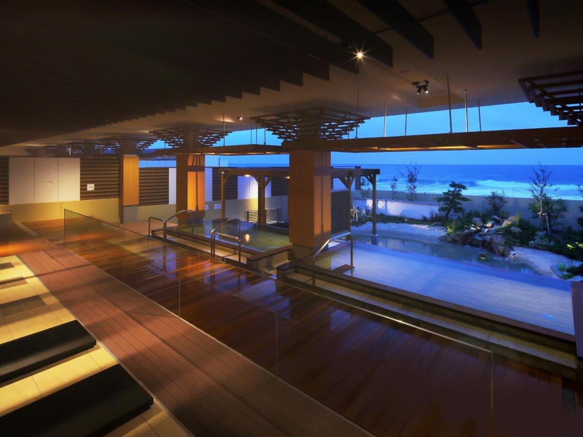 鴨川グランドホテル 鴨川市 エクステリア 写真